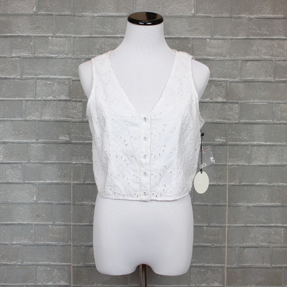 Tularosa Poppy Eyelet Lace Crop Tank Vest